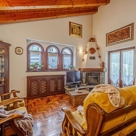 דירות קורמאיור Casa Beatrice - Wifi, Parcheggio E Vista Montagna - Cour 0231 מראה חיצוני תמונה
