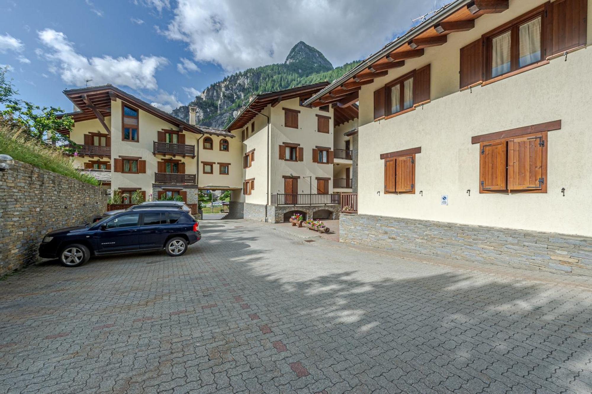 דירות קורמאיור Casa Beatrice - Wifi, Parcheggio E Vista Montagna - Cour 0231 מראה חיצוני תמונה